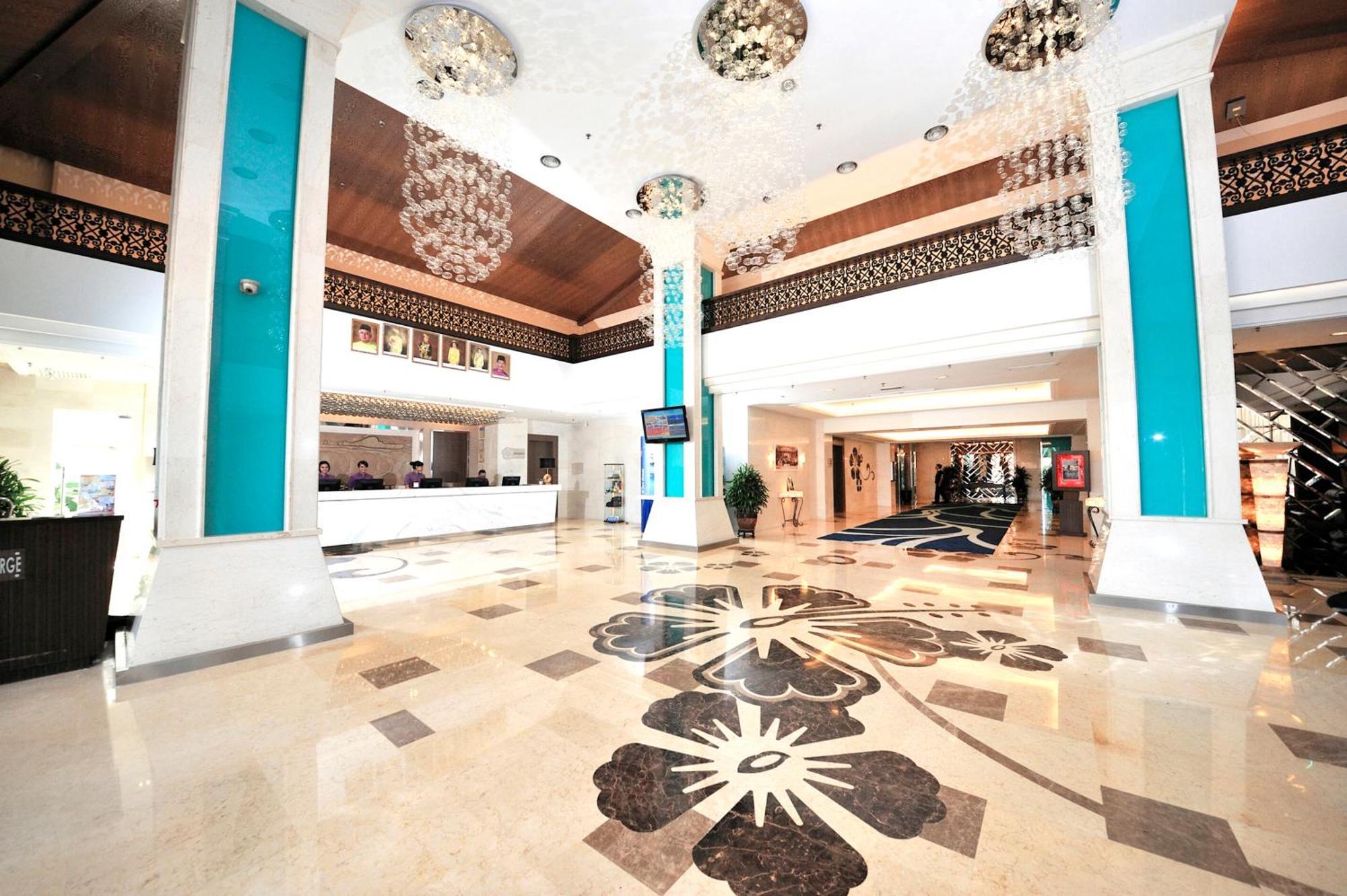 Готель Grand Lexis Порт-Діксон Екстер'єр фото Lobby